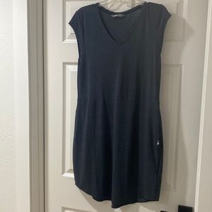 The North Face Dress with Pockets and Cap sleeves